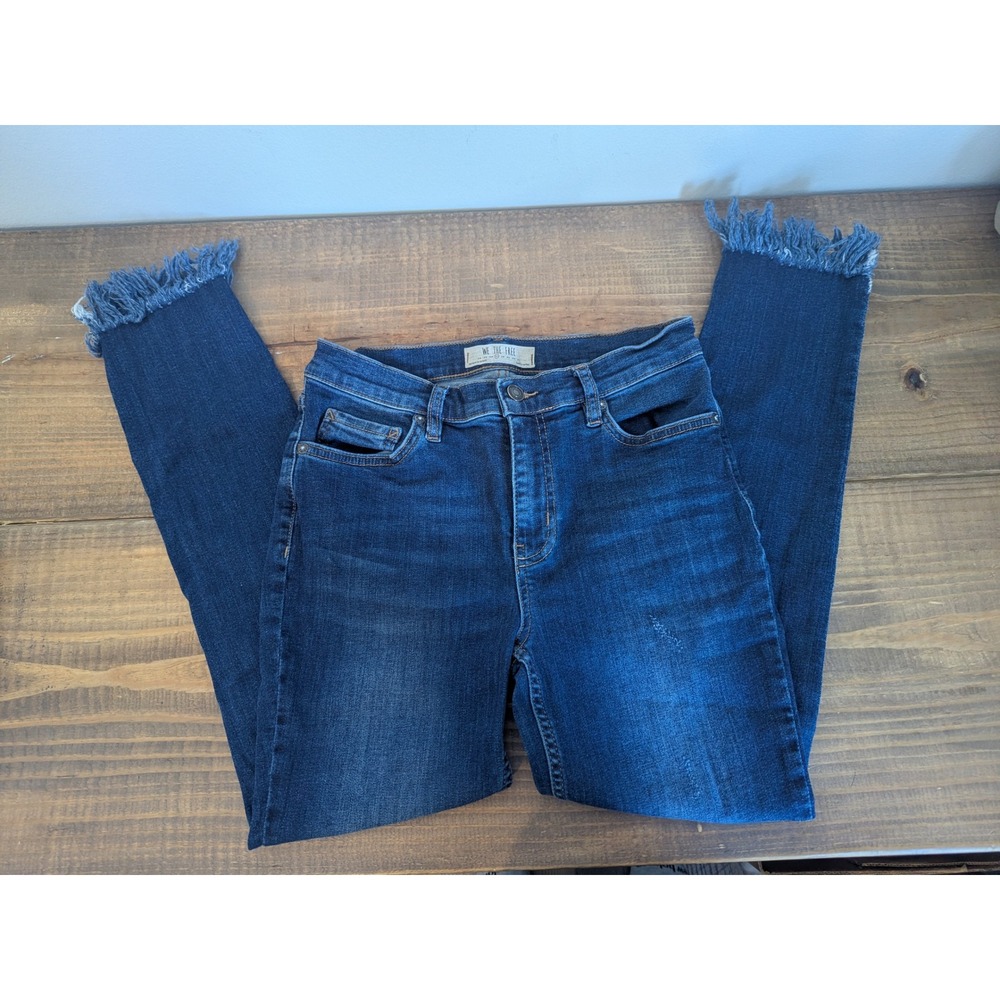 We The Free Free People Women 27 Dark Wash‎ Distressed Fringe Hem Skinny Jeans